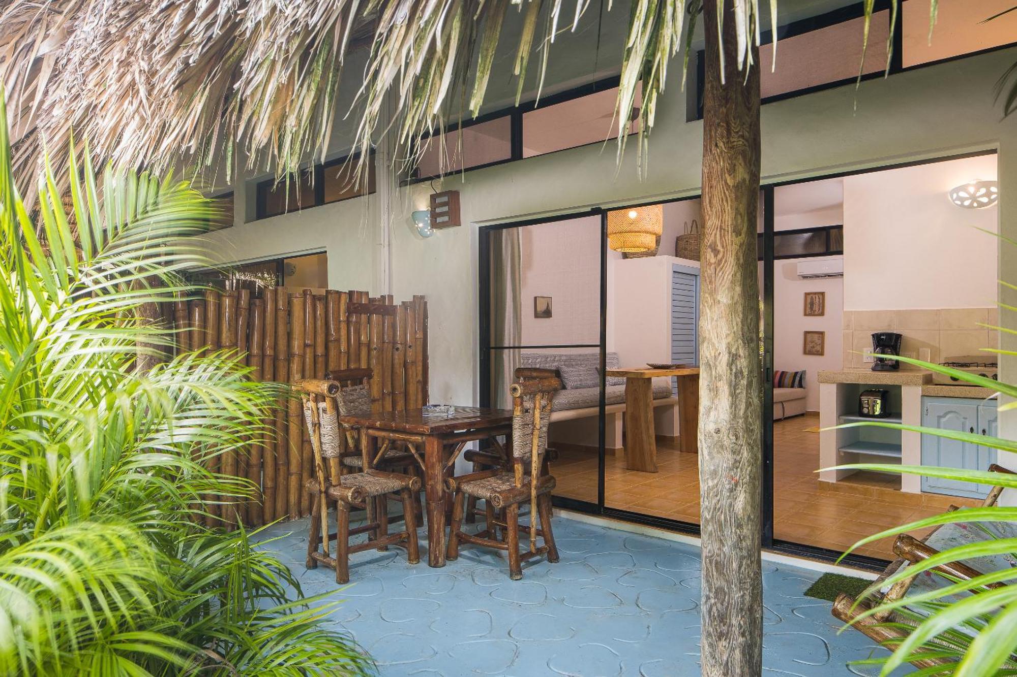 بيت شباب Slabdr Coliving, Once Surf Salvacion كاباريتي المظهر الخارجي الصورة
