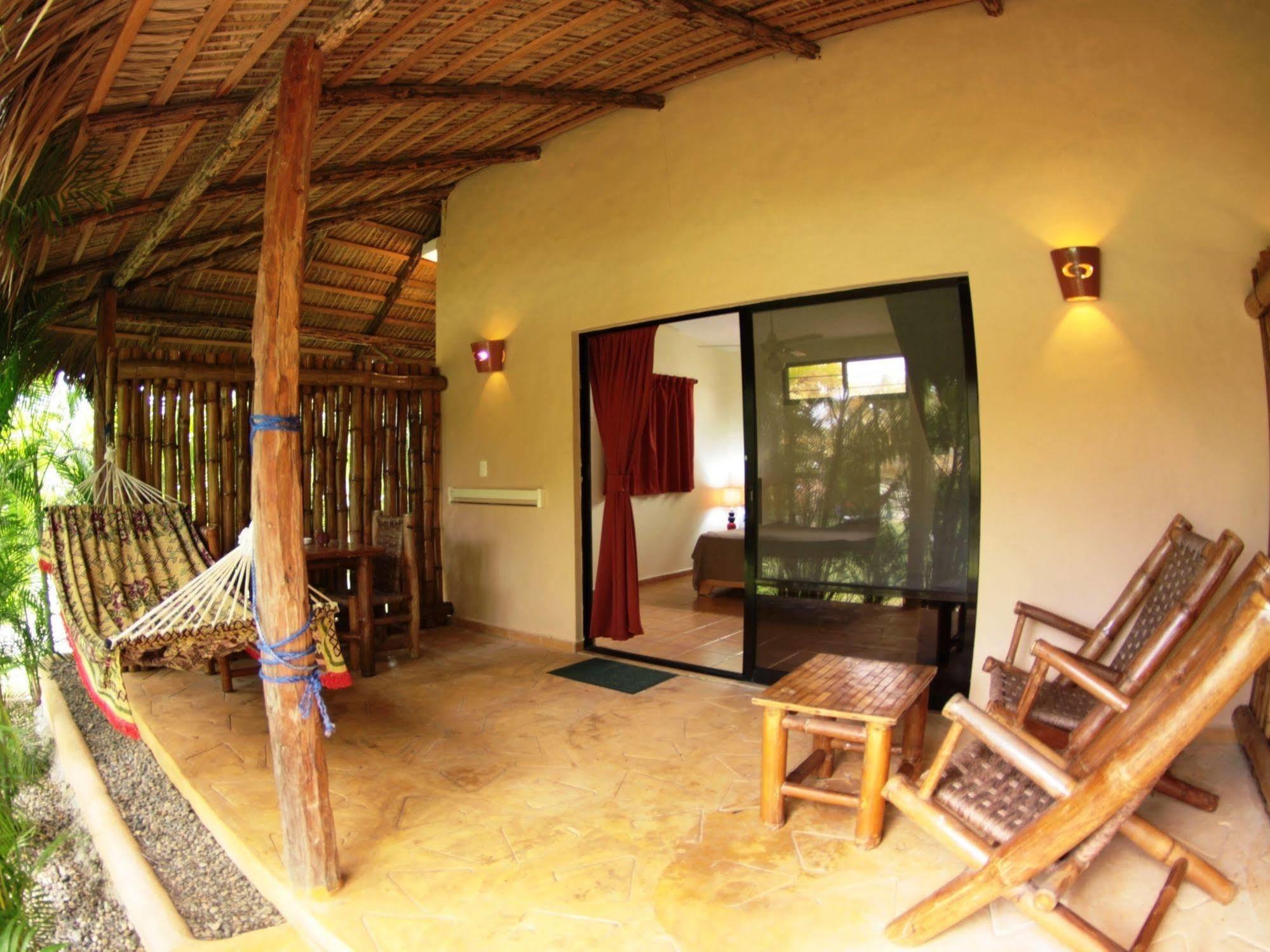 بيت شباب Slabdr Coliving, Once Surf Salvacion كاباريتي المظهر الخارجي الصورة